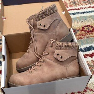 Women's St. John’s ankle boots